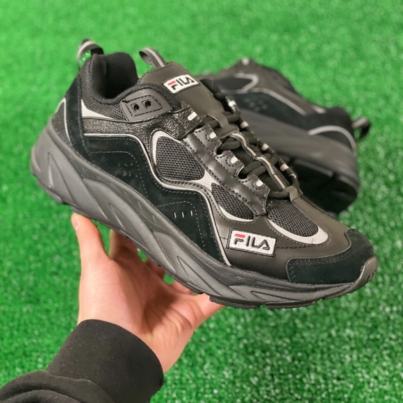 Fila Other - FILA Trigate Plus Low Mens Casual Shoes Black Silver 1RM01216-009 NEW Sz 10